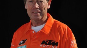Everything Roger: De Coster extends contract to 2016!