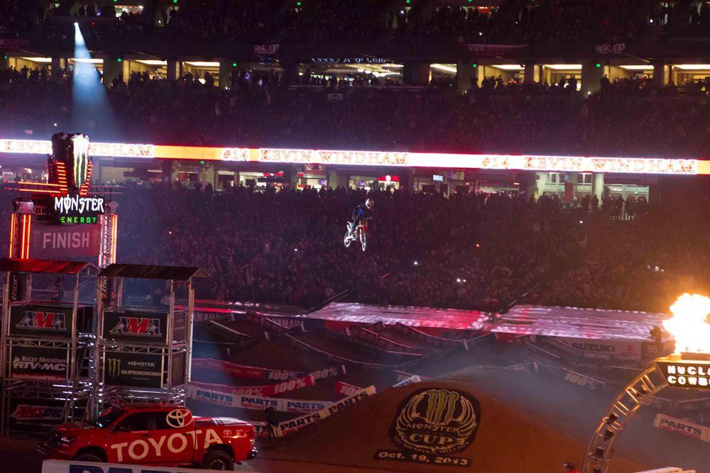 Kevin Windham had a huge transfer this past weekend. At 34 years old KDub still gets the best cheers from the fans.