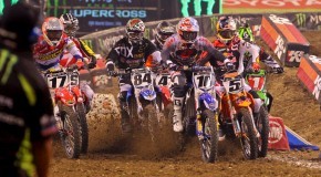 Photo Report: Indianapolis Supercross Through the Lens