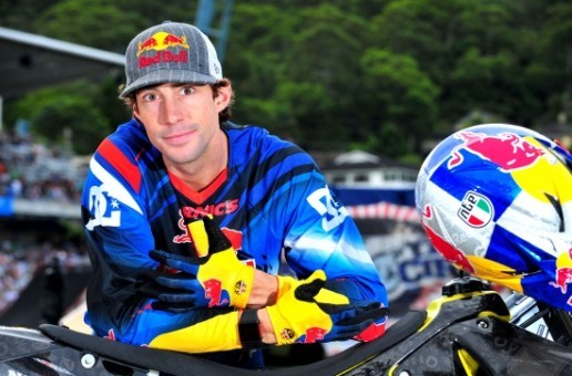 Live Chat With Travis Pastrana Tonight!