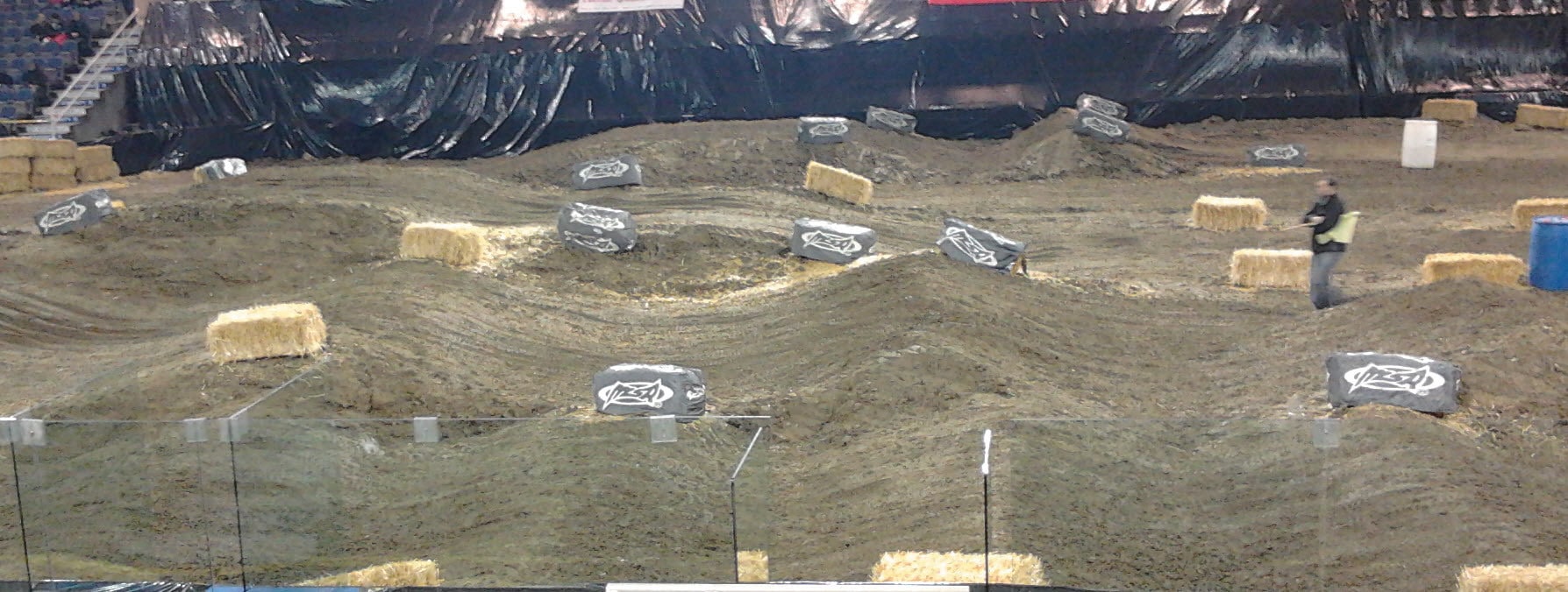 One of the very cool events in Ontario flies this weekend. The Lethbridge arenacross