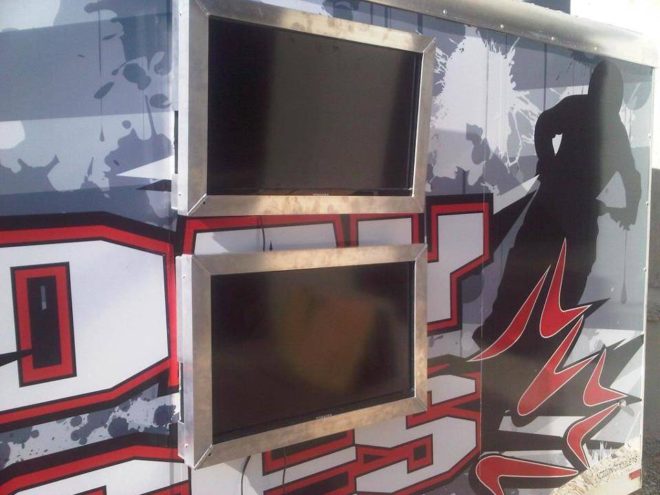 TV