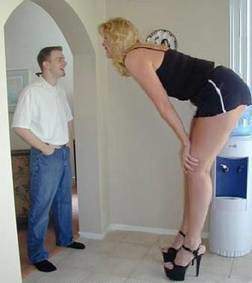 TallWomanShortMan